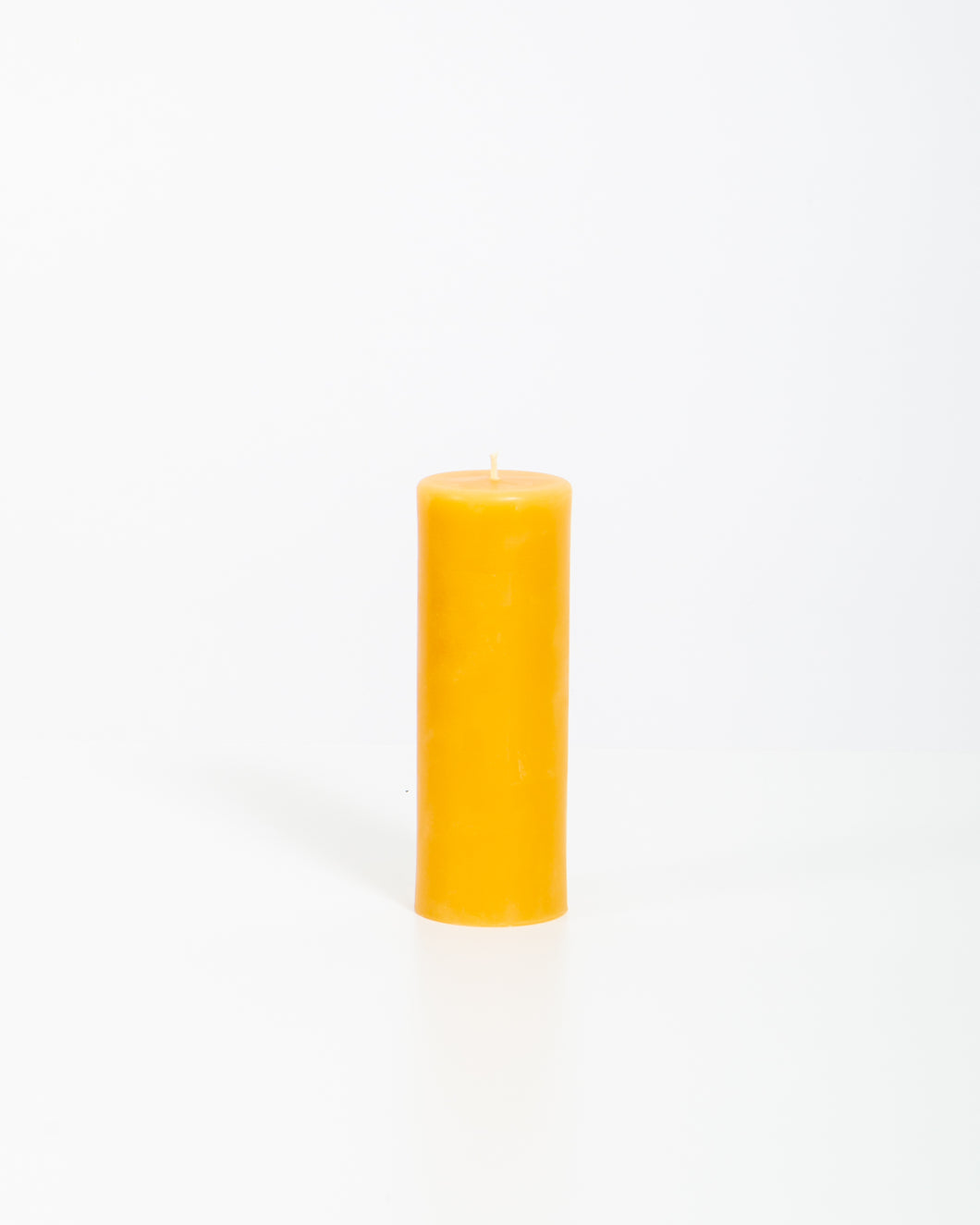 Slim Beeswax Pillar (2