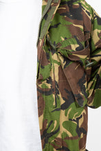 Load image into Gallery viewer, Camo Jacket, Large
