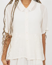 Load image into Gallery viewer, Embroidered White Top, Large
