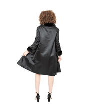 Load image into Gallery viewer, 1950&#39;s Satin Coat
