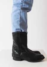 Load image into Gallery viewer, Black Ariat Ropers Boots, 10
